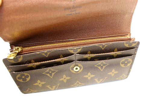 LOUIS VUITTON Monogram Portefeuille Sarah Long Wallet .